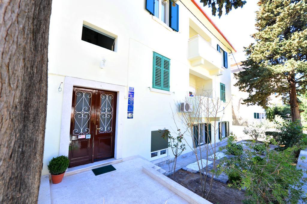Guesthouse Villa Vice Split Bagian luar foto