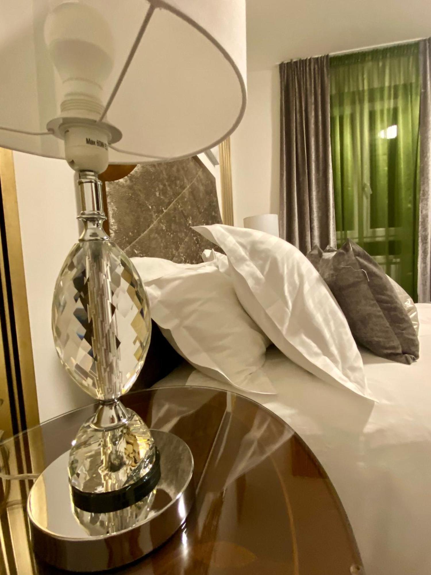 Guesthouse Villa Vice Split Bagian luar foto