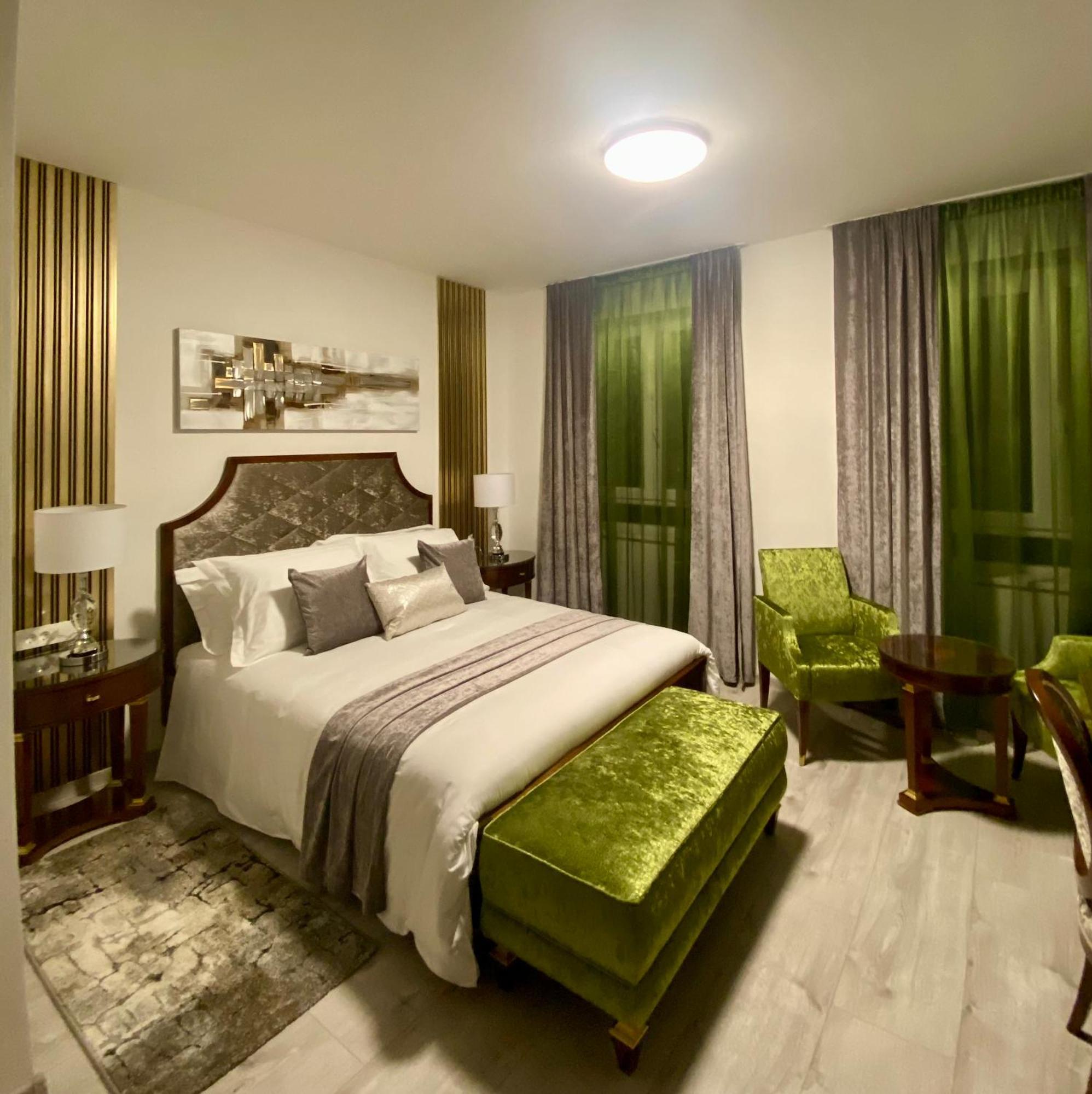 Guesthouse Villa Vice Split Bagian luar foto