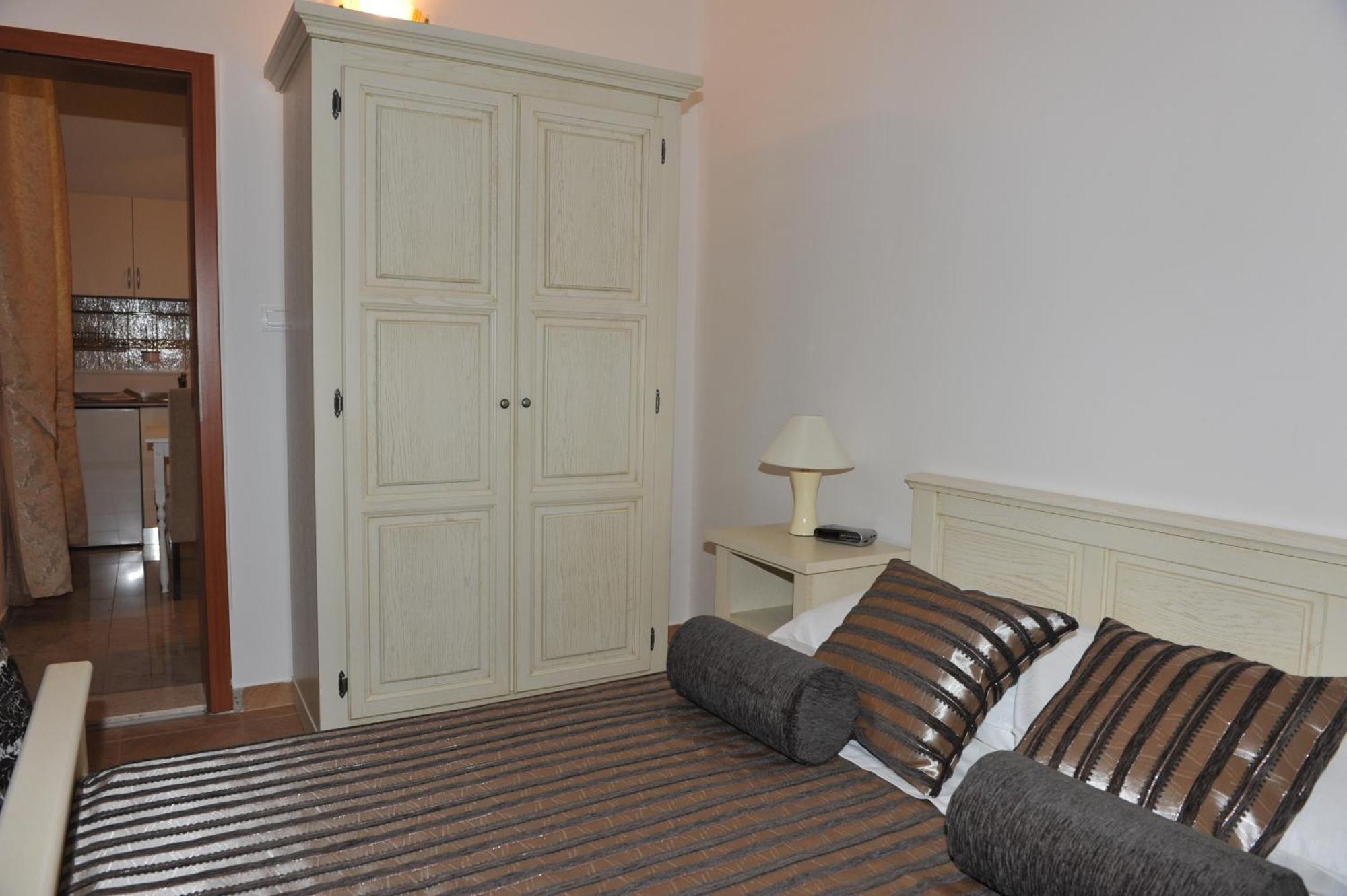 Guesthouse Villa Vice Split Bagian luar foto